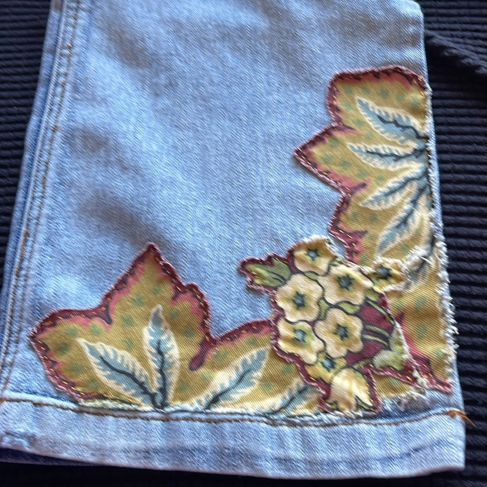 Upcycled blue jeans - hand sewn material patches -OOAK - button fly - size 9/10 - Picture 6 of 8